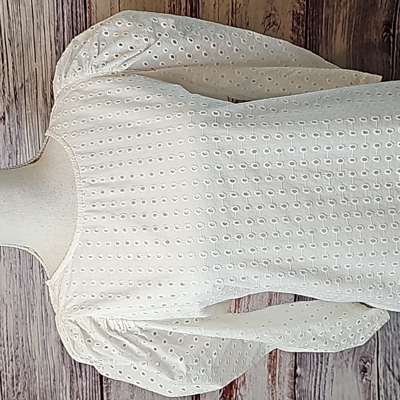 NEW A•NEW•DAY WHITE LINED EYELET LANTERN SLEEVE PULLOVER BLOUSE TOP - Picture 2 of 14